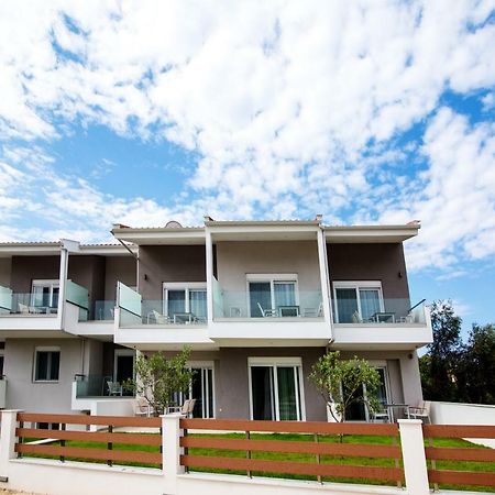 The Papoutsakis Apartments Nikiti  Esterno foto