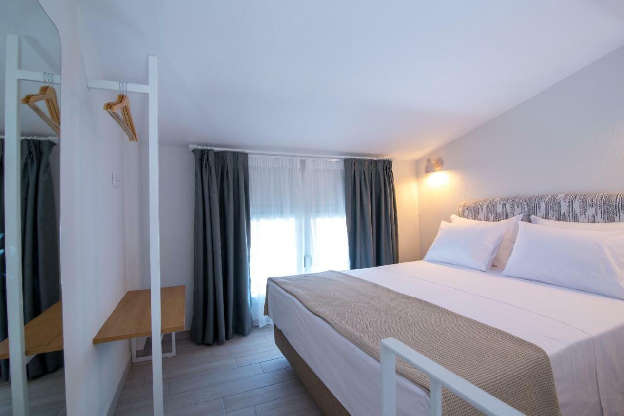 The Papoutsakis Apartments Nikiti  Esterno foto