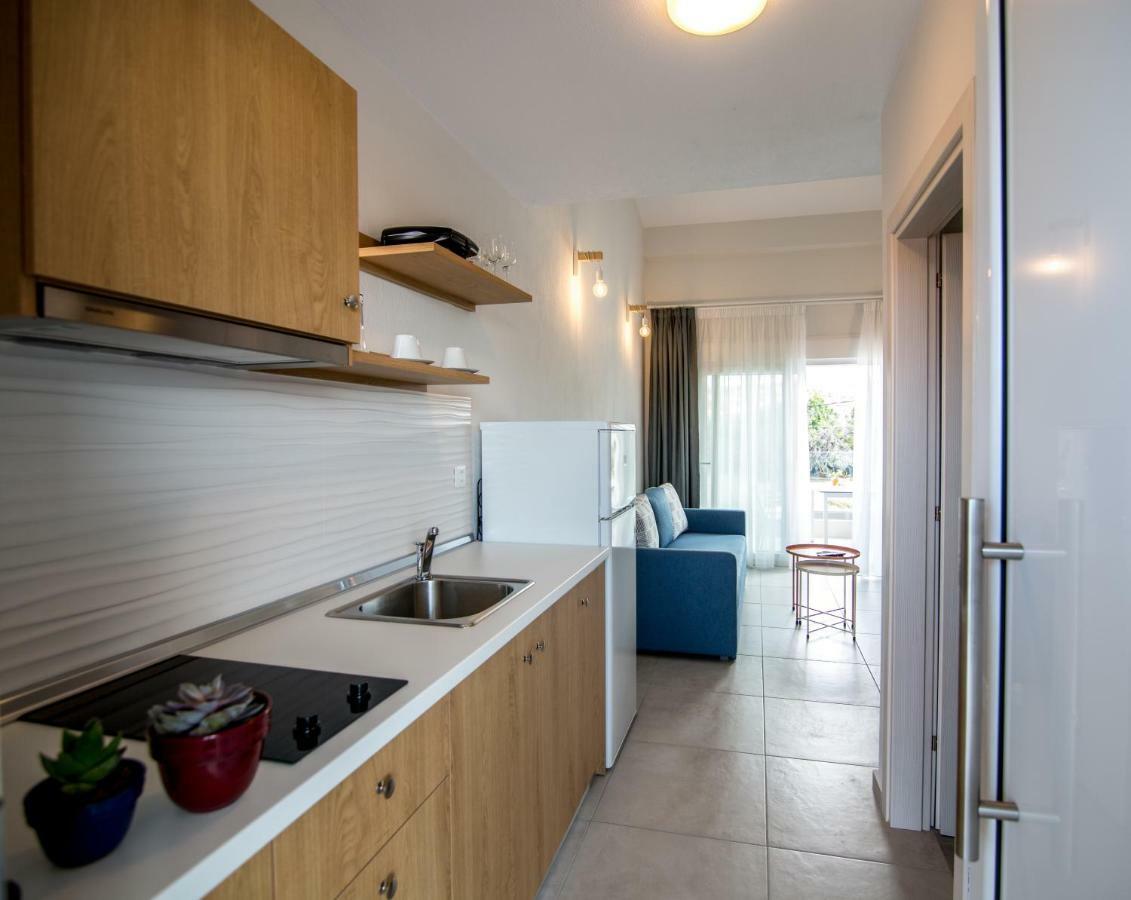 The Papoutsakis Apartments Nikiti  Esterno foto